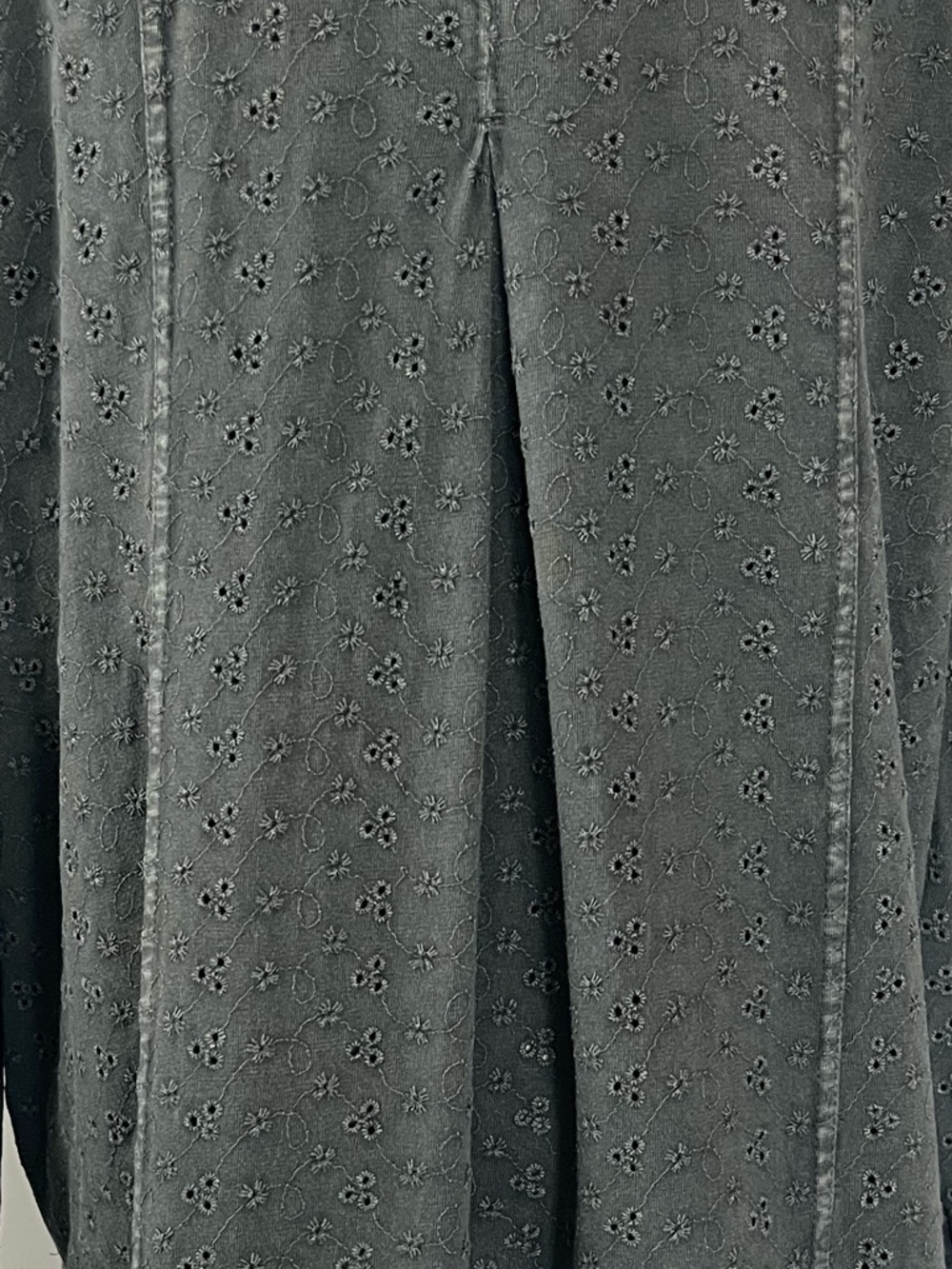 Free People Army Green Eyelet Tunic Top Button Up Boho Size L - Picture 8 of 14